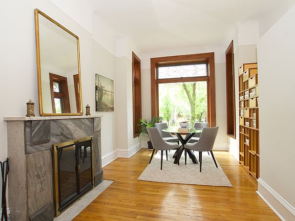 4th image of 850 W Oakdale Ave #1