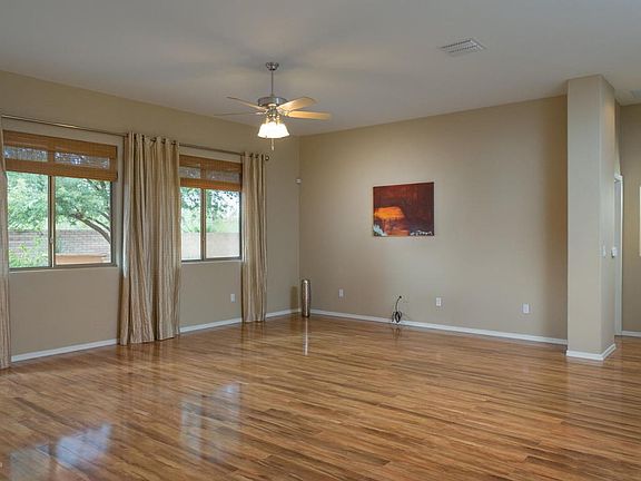 3rd image of 8067 N Faded Leaf Dr