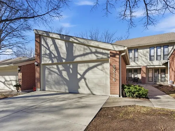 6216 Ash St, Mission, KS 66205