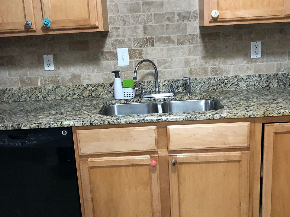 1825 Crossflower Cv Germantown TN Zillow