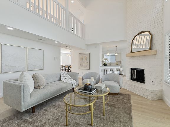 3rd image of 4721 Fallon Pl