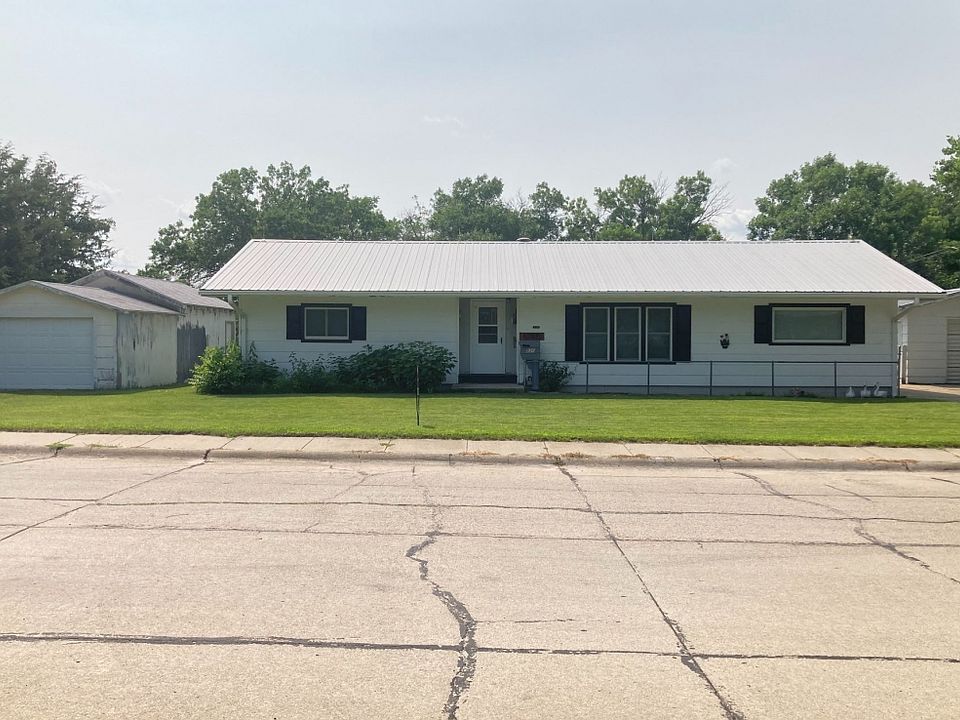 1st image of 530 Elenora Dr