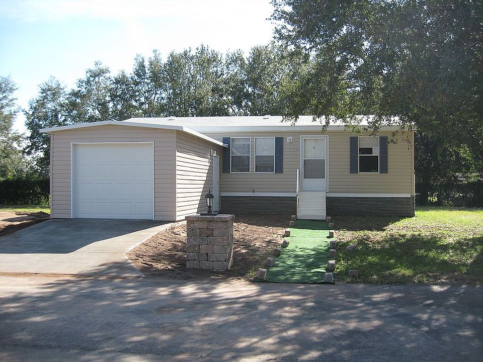 1st image of 2115 E Bruce St