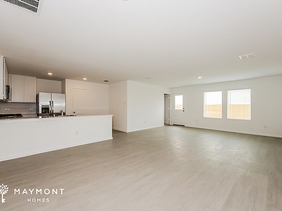 3rd image of 3025 Tooley Dr