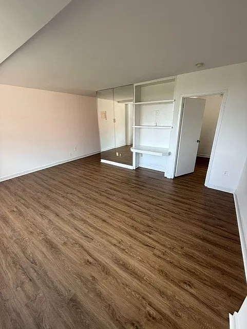 Studio, 401 sqft, $1,750 — Photo 4