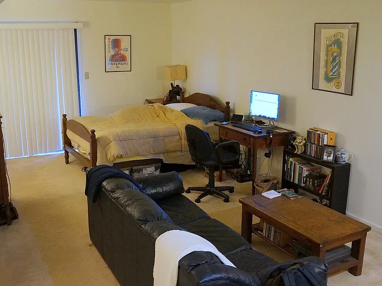 1002 Linden Ave #210 — Photo 12