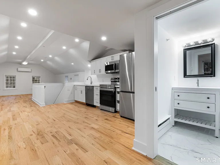523 Danbury Rd #C — Photo 17
