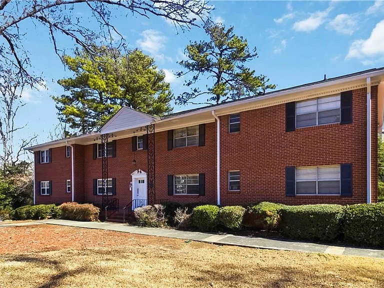 3660 Peachtree Rd NE #3H — Photo 24