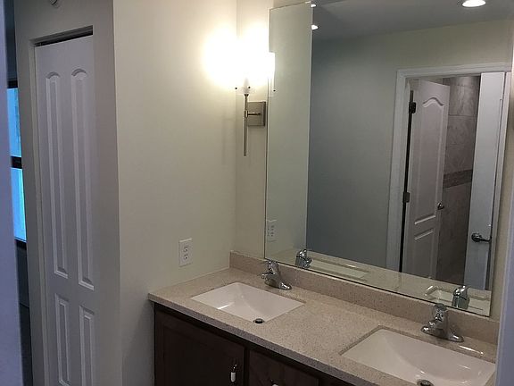 2nd image of 509 Palmetto St