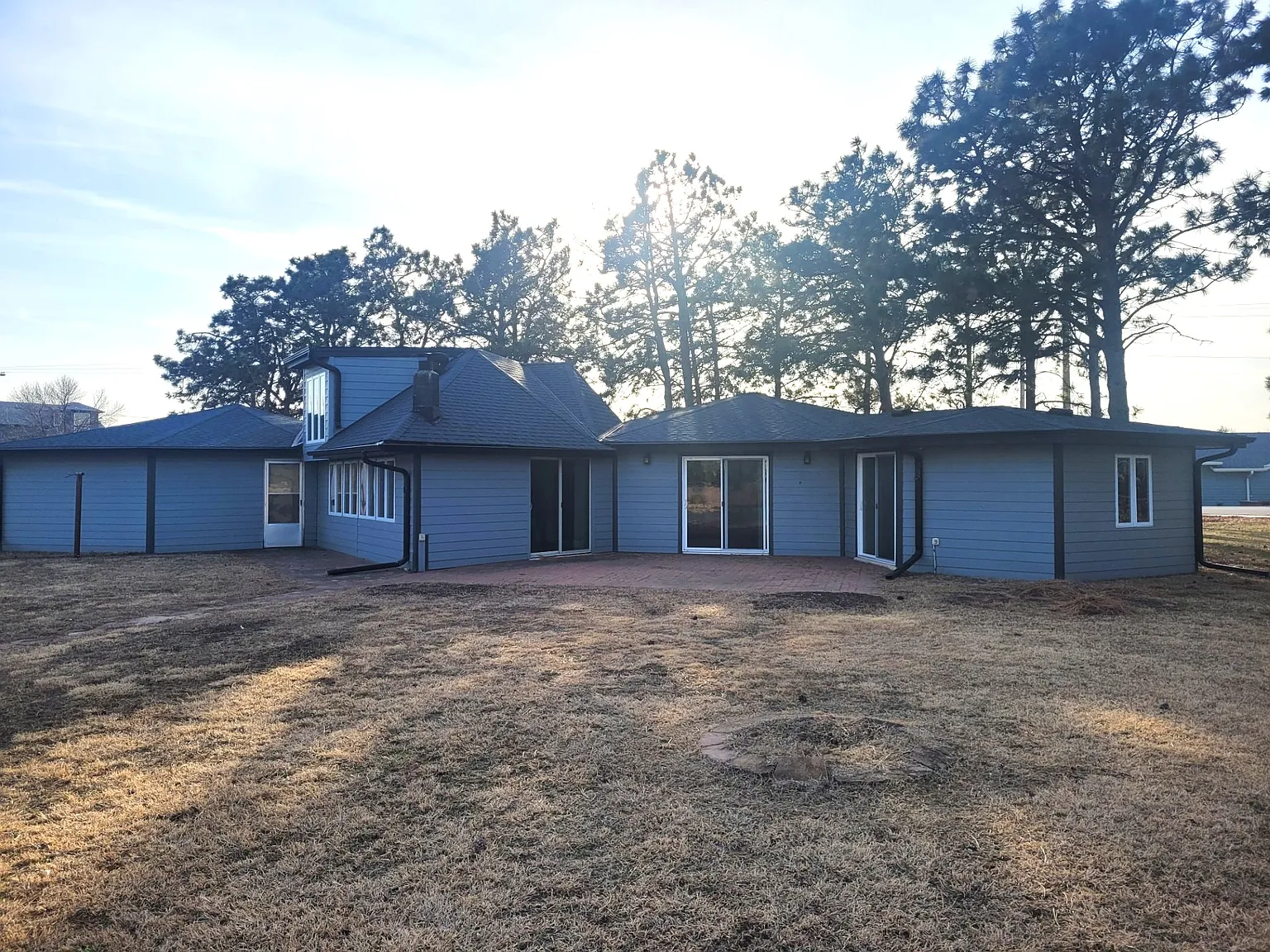 3 bed, 1676 sqft, $2,500 — Photo 3