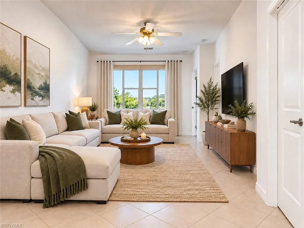 3 bed, 2.0 bath, 1389 sqft, $2,500 — Photo 4
