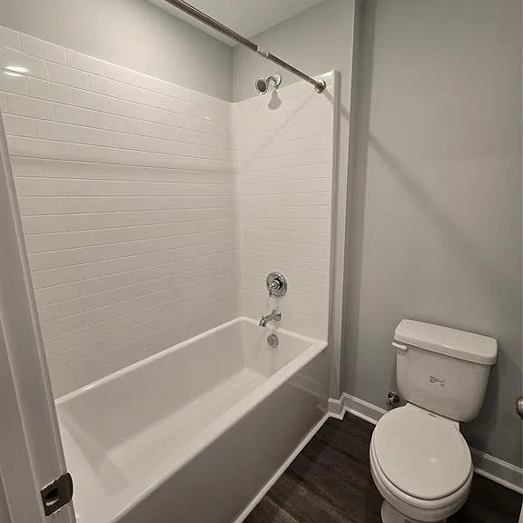 1010 Garden Ln — Photo 17