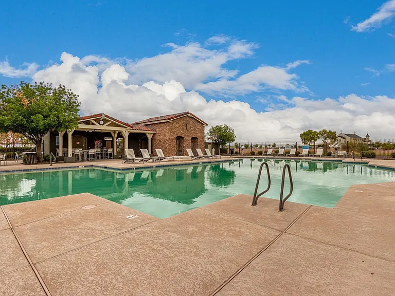 41342 W Capistrano Dr — Photo 10