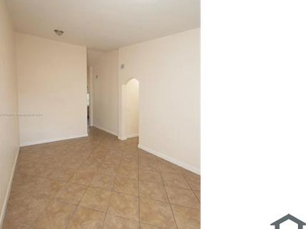 2731 SE 17th Ave UNIT 209