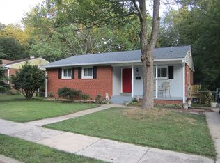 113 Casmar St SE, Vienna, VA 22180