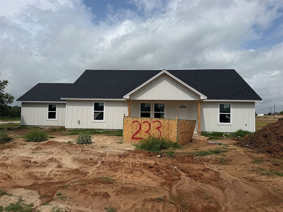1st image of 233 Altom Rd
