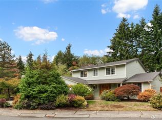 15902 SE 48th Dr, Bellevue, WA 98006