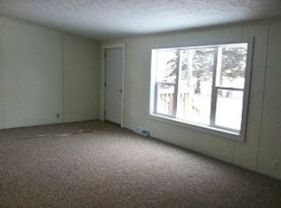 504 Old Military Rd S, Sandstone, MN 55072