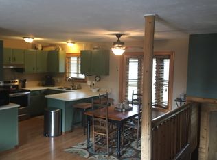 9995 Byron Rd, Howell, MI 48855