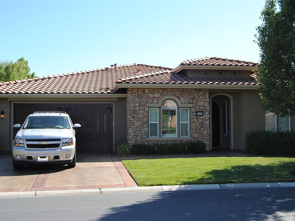 1st image of 8522 Las Brisas Cir