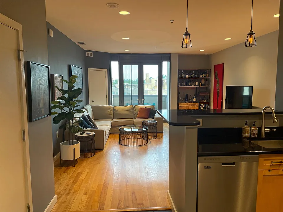 3883 Connecticut Ave NW #914