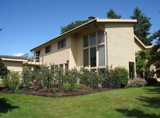 528 Briar Rd, Bellingham, WA 98225