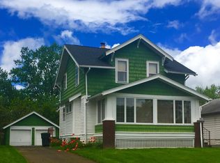 820 Oak Knoll Ave NE, Warren, OH