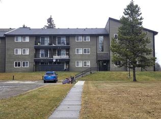 5611 N 9th Ave #312B, Edson, AB T7E 1R5