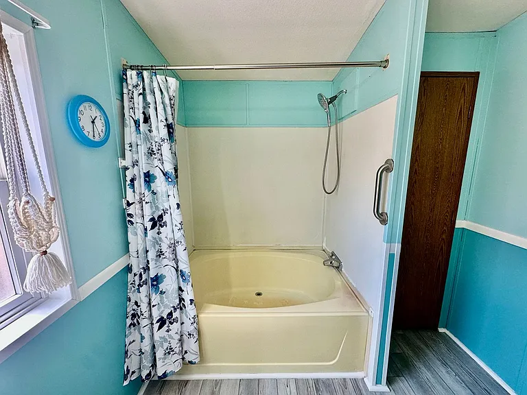 6304 Sundown Dr — Photo 18