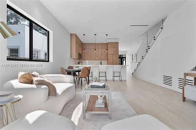 4715 NE Miami Ave #2 — Photo 11