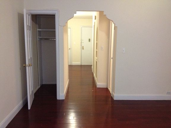2nd image of 48 Cooper St