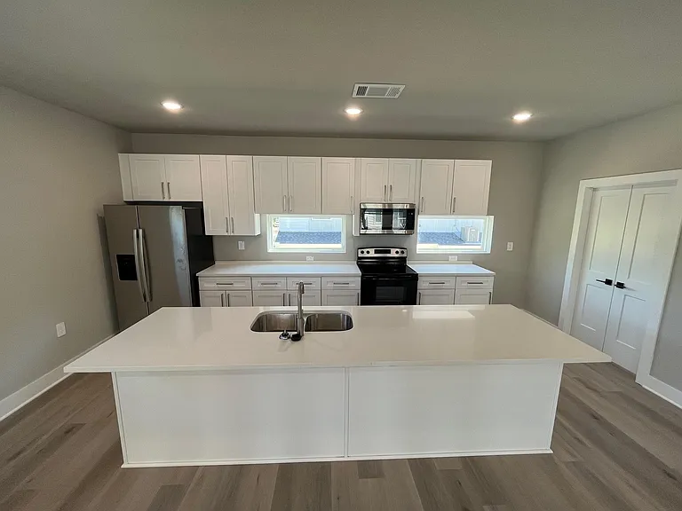 The Purple Rail Townhomes — Photo 6
