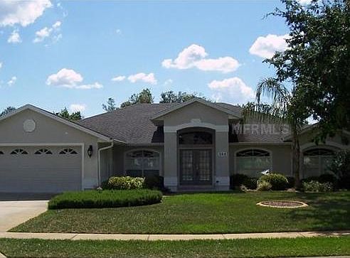 1st image of 304 Hazeltine Dr