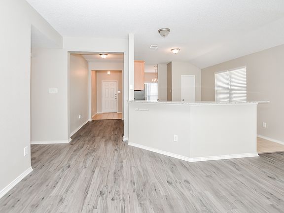 4th image of 2833 Island Wren Dr