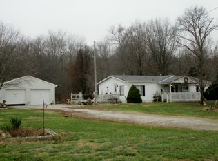 16430 N 1550th St, Hutsonville, IL 62433