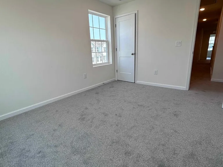 735 Station Rd — Photo 15