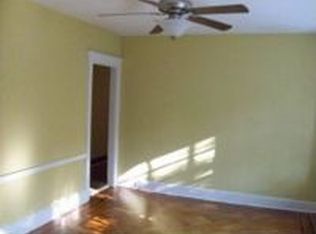 425 E 20th St, Chester, PA 19013