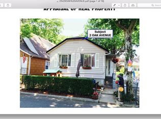 2 Oak Ave, Bronx, NY 10465