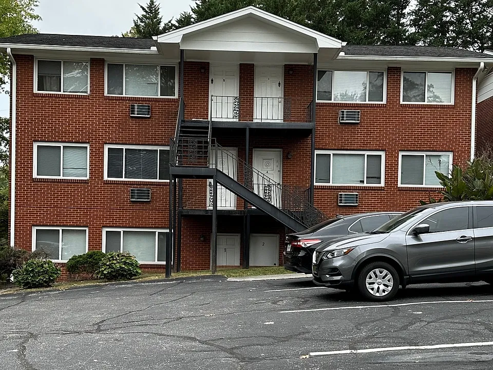 Flats at Bridalwood