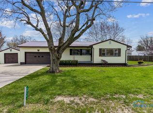1314 Stoner Rd, Fostoria, OH 44830