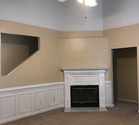 3rd image of 220 White Wing Dr