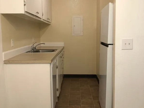 Parkview Village Apartments