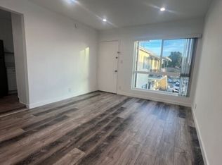1353 W 36th Pl APT 5, Los Angeles, CA 90007