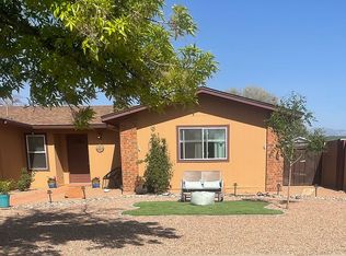 7212 Oregon Trl NW, Albuquerque, NM 87120