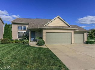 1200 N Pointe Dr, Normal, IL 61761