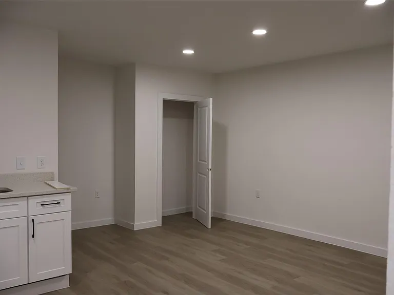 5602 Circlegate Dr #B — Photo 5