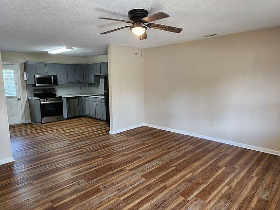 2nd image of 2110 Twin Ave #B