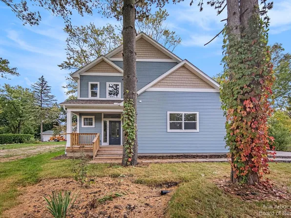 582 Kuehnle Ave, Ann Arbor, MI 48103