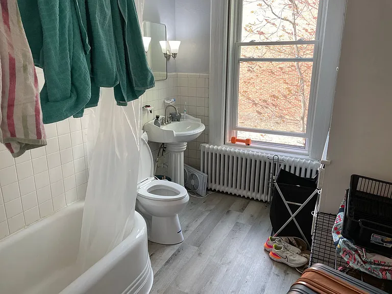 251 State LLC — Photo 6