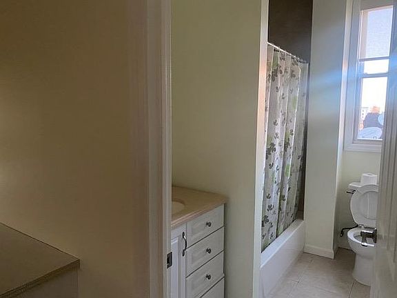 3rd image of 41 Jackson St APT 3